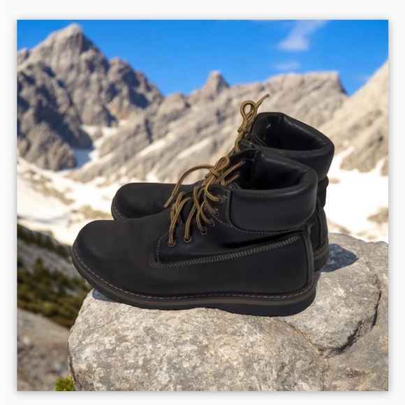 Roots Shoes - Roots Genuine Leather Roots TUFF Boot-Rustic Brown -VGUC-Sz 8.5 ☀️🌼🤎